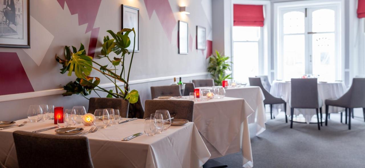 The Seaview Hotel And Restaurant Екстер'єр фото